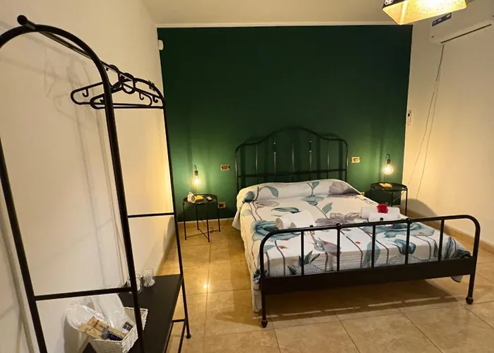Bed & Breakfast Wanderlust Maison De Voyage